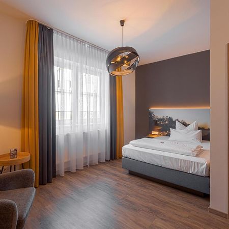Hotel Kitz Ehemals Schlemmerhuette Langweid Екстер'єр фото