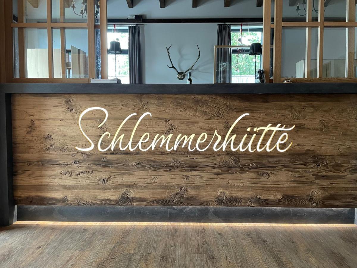 Schlemmerhuette - Hotel Langweid Екстер'єр фото