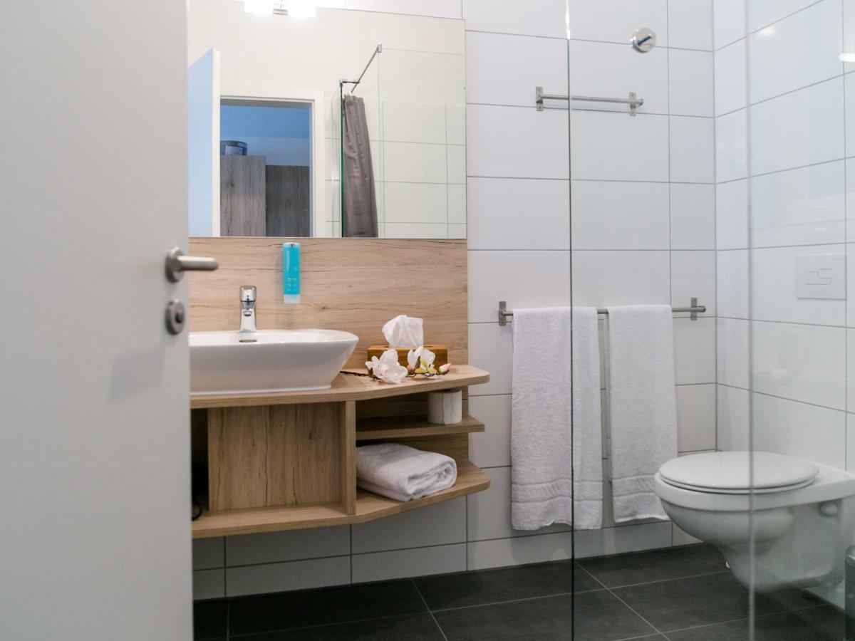 Hotel Kitz Ehemals Schlemmerhuette Langweid Екстер'єр фото